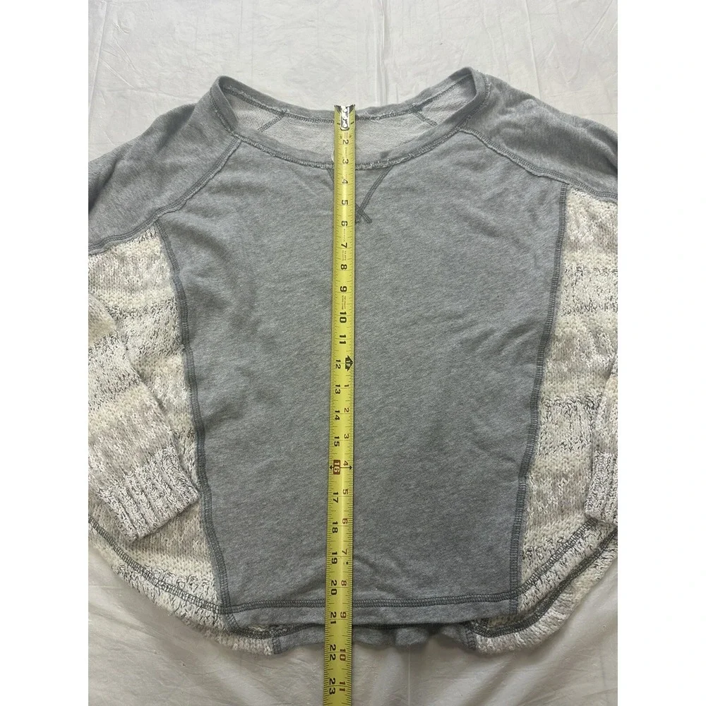 Free people pullover sweater Cropped size XS Cotton Blend